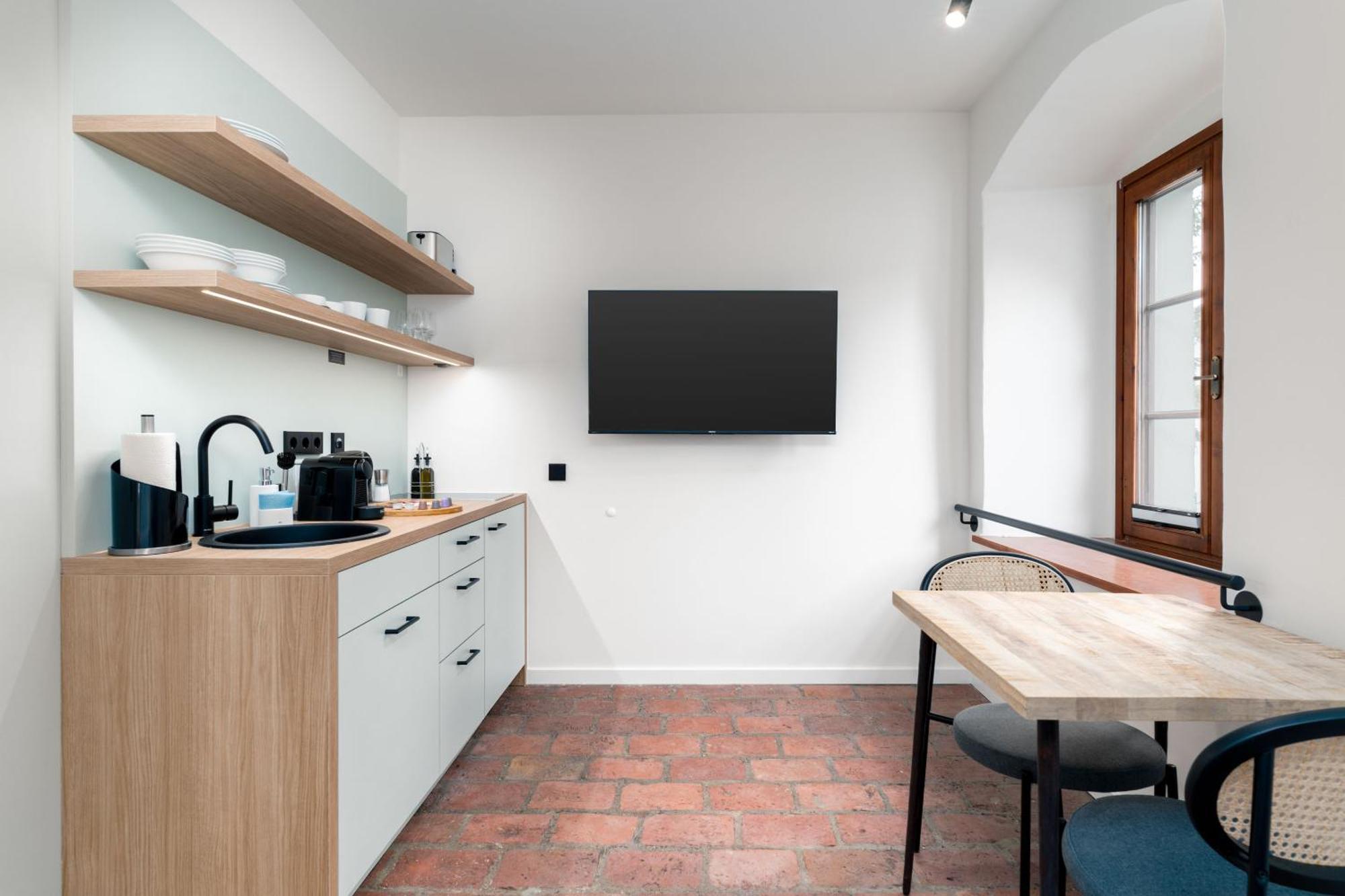 Limehome Krems Undstrasse Esterno foto