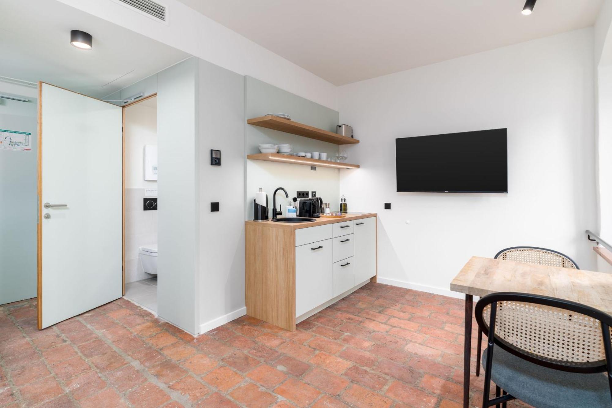 Limehome Krems Undstrasse Esterno foto